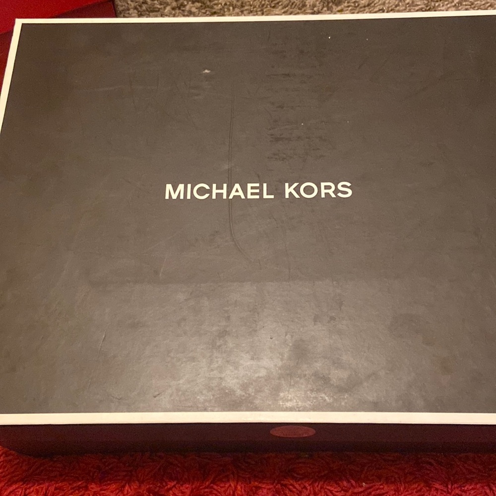 Micheal Kors Ethan
